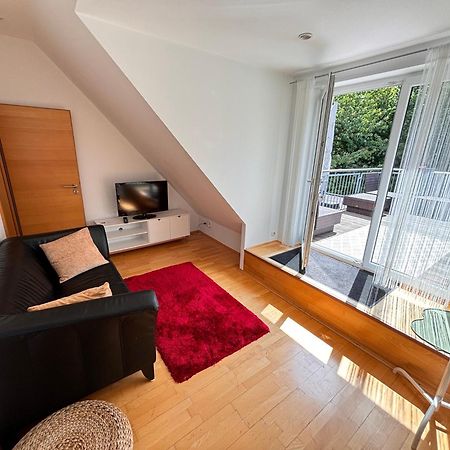 אסן Messe, Uniklinikum, Grugapark - Charmante Wohnung Mit Dachterrasse In Guter Lage מראה חיצוני תמונה